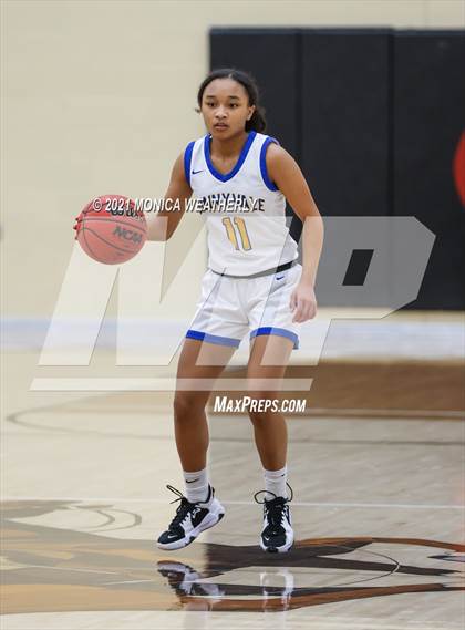 Thumbnail 1 in Sunnyvale vs. Liberty Christian (Whataburger Tournament) photogallery.
