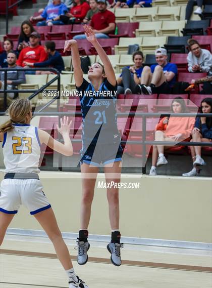 Thumbnail 1 in Sunnyvale vs. Liberty Christian (Whataburger Tournament) photogallery.