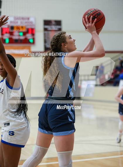 Thumbnail 3 in Sunnyvale vs. Liberty Christian (Whataburger Tournament) photogallery.