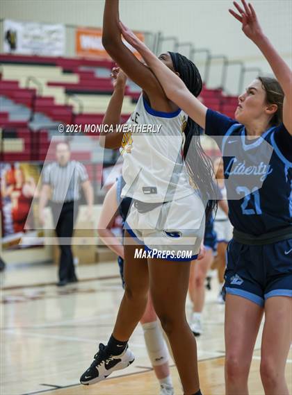 Thumbnail 1 in Sunnyvale vs. Liberty Christian (Whataburger Tournament) photogallery.