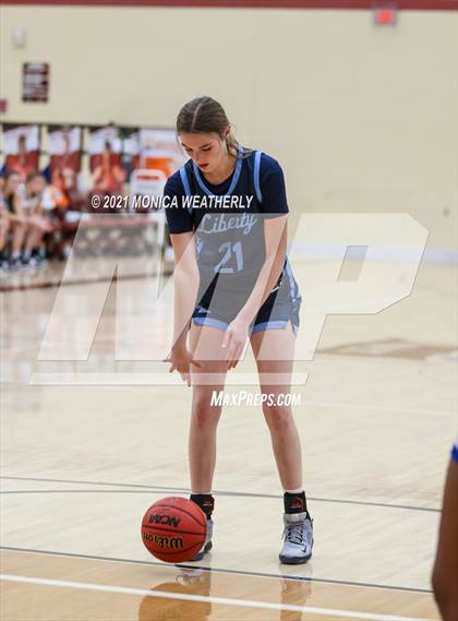 Thumbnail 1 in Sunnyvale vs. Liberty Christian (Whataburger Tournament) photogallery.