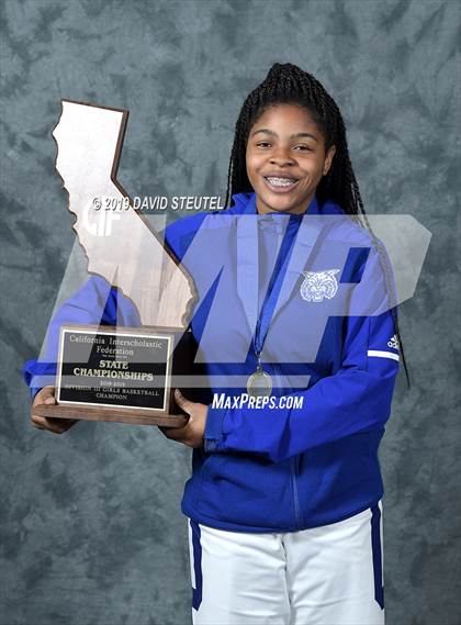 Thumbnail 2 in Oakland (CIF State D3 Award Photos) photogallery.