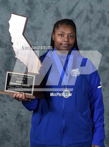 Thumbnail 2 in Oakland (CIF State D3 Award Photos) photogallery.