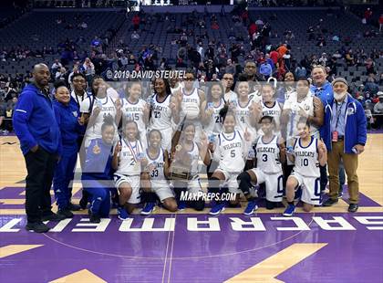 Thumbnail 2 in Oakland (CIF State D3 Award Photos) photogallery.