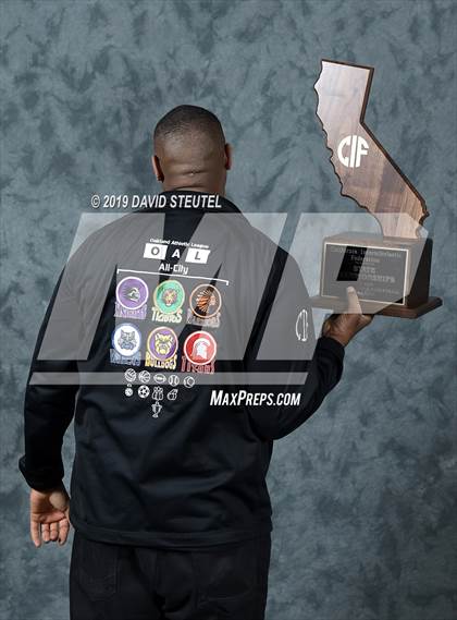 Thumbnail 2 in Oakland (CIF State D3 Award Photos) photogallery.