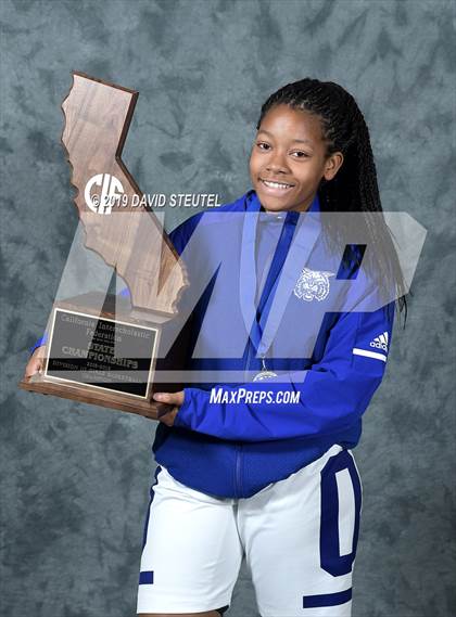 Thumbnail 3 in Oakland (CIF State D3 Award Photos) photogallery.