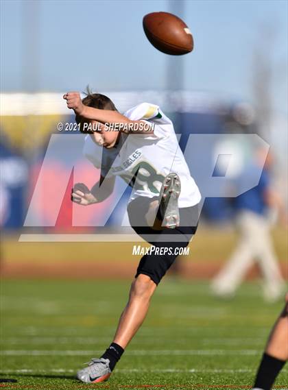 Thumbnail 2 in Mountain Vista @ Legacy (CHSAA 5A 1st Round Playoff) photogallery.