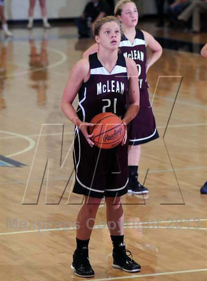 Thumbnail 1 in McLean County vs Ohio County (10th District Semi-Final) photogallery.