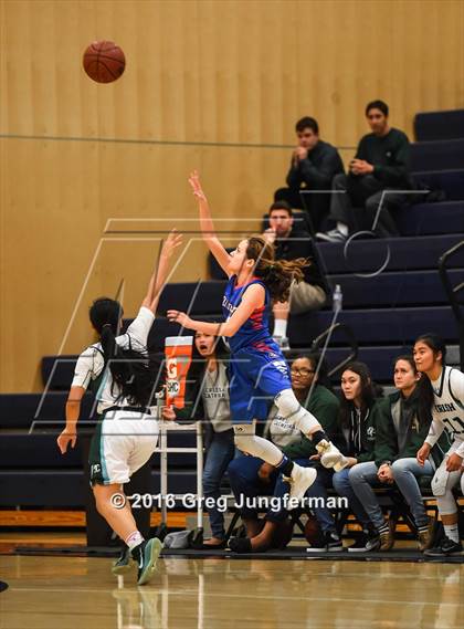 Thumbnail 2 in Christian Brothers @ Sacred Heart Cathedral Prep (CIF NorCal D3 Playoff) photogallery.