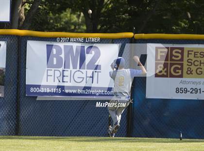 Thumbnail 2 in Newport Central Catholic vs Highlands photogallery.