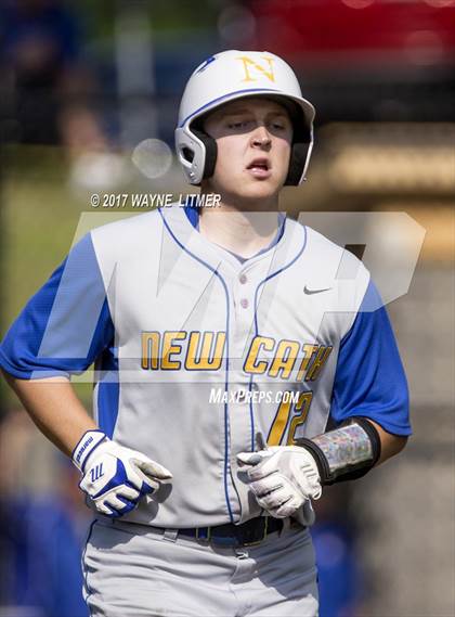 Thumbnail 1 in Newport Central Catholic vs Highlands photogallery.