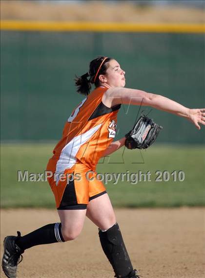 Thumbnail 3 in Mt. Vernon @ Carterville photogallery.