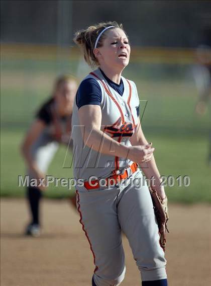 Thumbnail 1 in Mt. Vernon @ Carterville photogallery.