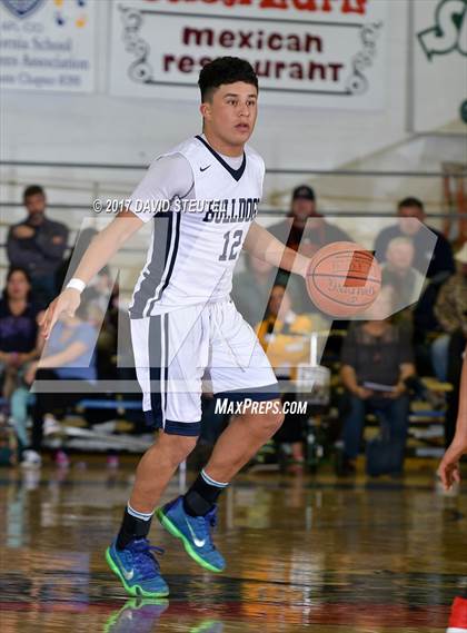 Thumbnail 2 in Salesian College Preparatory vs. Gridley (Gridley Invitational) photogallery.