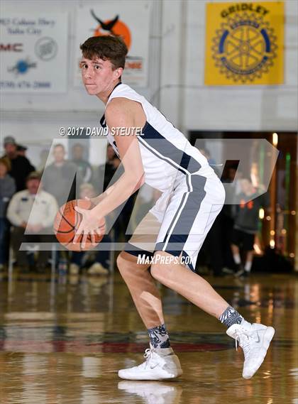 Thumbnail 1 in Salesian College Preparatory vs. Gridley (Gridley Invitational) photogallery.