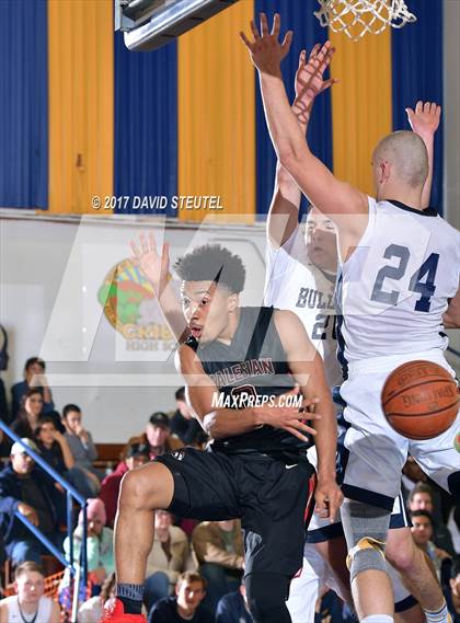 Thumbnail 3 in Salesian College Preparatory vs. Gridley (Gridley Invitational) photogallery.