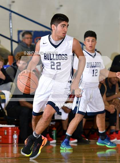 Thumbnail 1 in Salesian College Preparatory vs. Gridley (Gridley Invitational) photogallery.