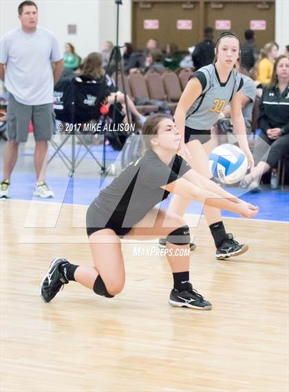 Thumbnail 2 in Buckhorn vs. Hixson photogallery.