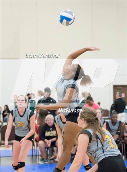 Thumbnail 1 in Buckhorn vs. Hixson photogallery.