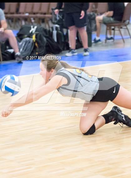 Thumbnail 1 in Buckhorn vs. Hixson photogallery.
