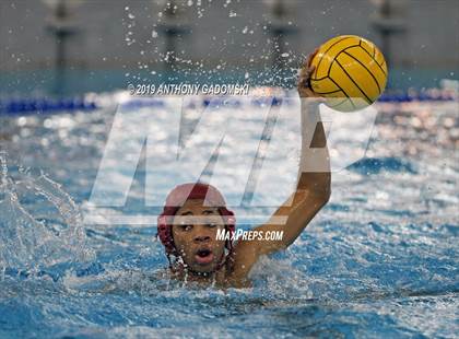 Thumbnail 3 in Von Steuben vs St. Viator (6th Annual Windy City Classic) photogallery.