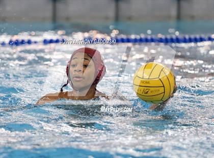 Thumbnail 3 in Von Steuben vs St. Viator (6th Annual Windy City Classic) photogallery.