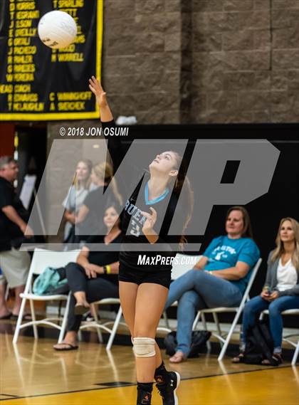 Thumbnail 2 in Buena vs Clovis East photogallery.