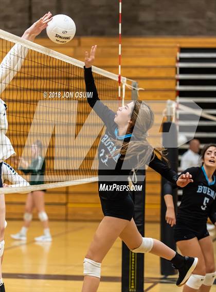 Thumbnail 3 in Buena vs Clovis East photogallery.