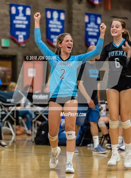 Thumbnail 3 in Buena vs Clovis East photogallery.