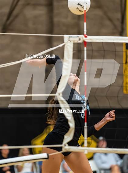 Thumbnail 1 in Buena vs Clovis East photogallery.
