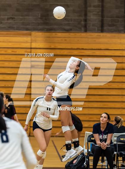 Thumbnail 2 in Buena vs Clovis East photogallery.