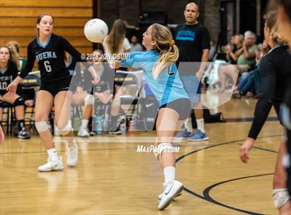 Thumbnail 2 in Buena vs Clovis East photogallery.