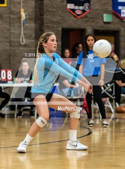 Thumbnail 1 in Buena vs Clovis East photogallery.