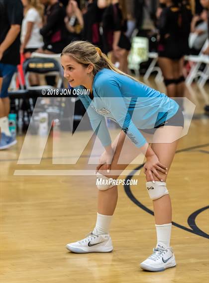 Thumbnail 2 in Buena vs Clovis East photogallery.