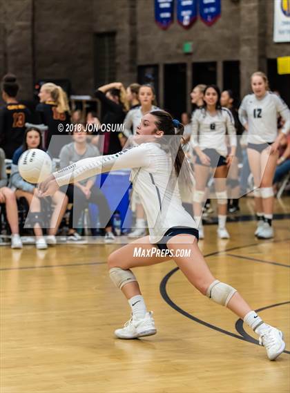 Thumbnail 2 in Buena vs Clovis East photogallery.