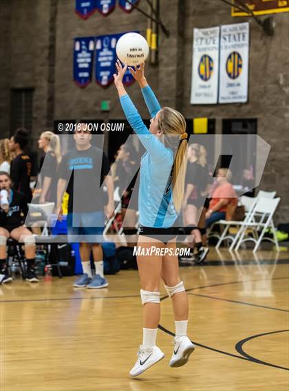 Thumbnail 1 in Buena vs Clovis East photogallery.