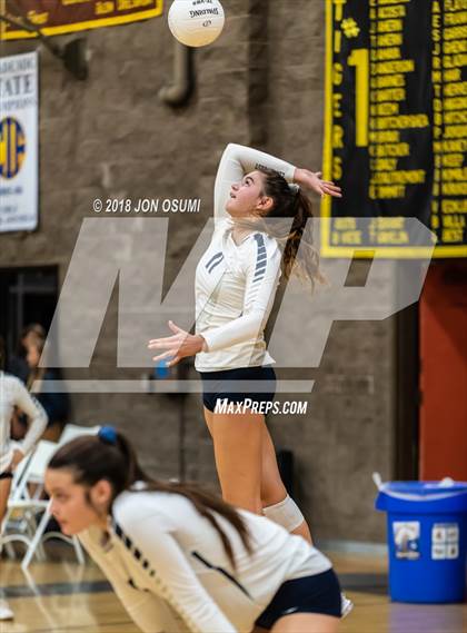 Thumbnail 3 in Buena vs Clovis East photogallery.
