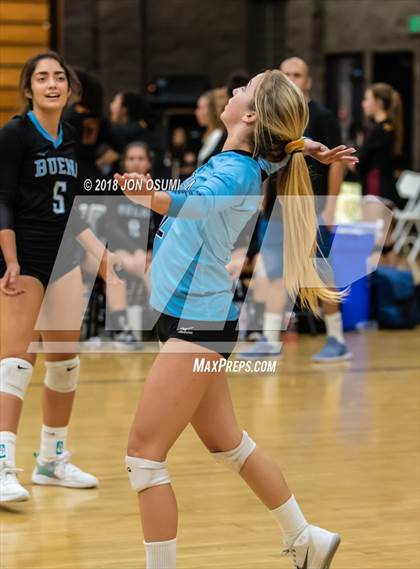 Thumbnail 2 in Buena vs Clovis East photogallery.