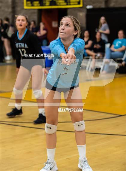 Thumbnail 3 in Buena vs Clovis East photogallery.