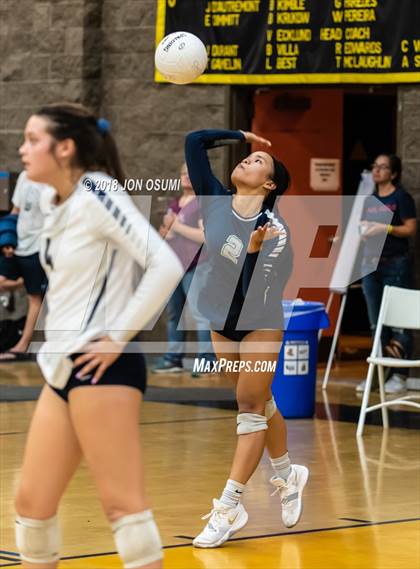 Thumbnail 3 in Buena vs Clovis East photogallery.