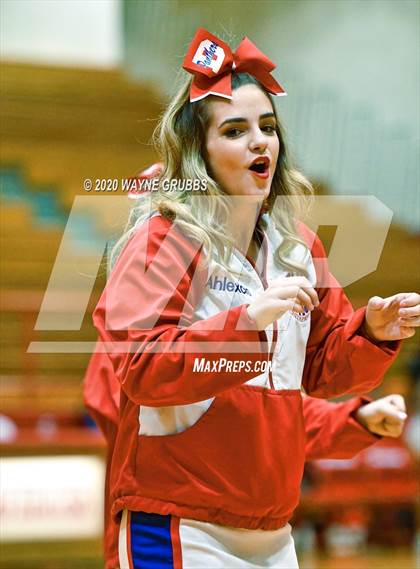 Thumbnail 2 in Pleasant Grove vs. Bullard (UIL 4A Regional Quarterfinal) photogallery.
