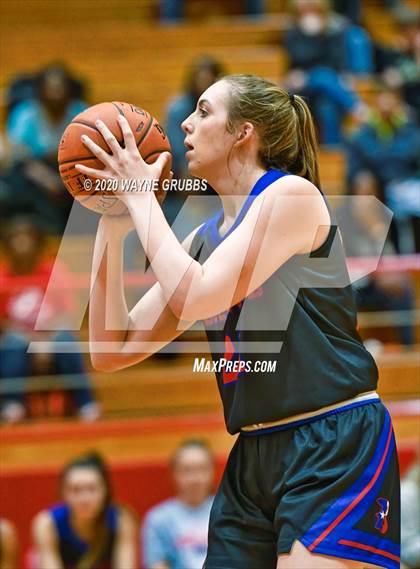 Thumbnail 1 in Pleasant Grove vs. Bullard (UIL 4A Regional Quarterfinal) photogallery.