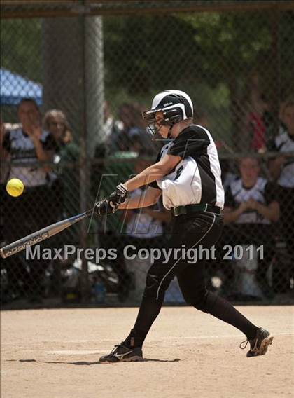 Thumbnail 1 in Swansboro vs. Eastern Randolph (NCHSAA 2A Semifinal) photogallery.