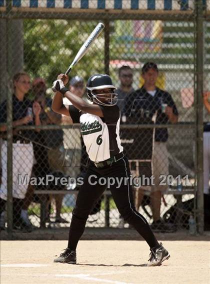 Thumbnail 3 in Swansboro vs. Eastern Randolph (NCHSAA 2A Semifinal) photogallery.