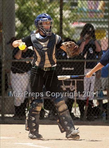 Thumbnail 3 in Swansboro vs. Eastern Randolph (NCHSAA 2A Semifinal) photogallery.