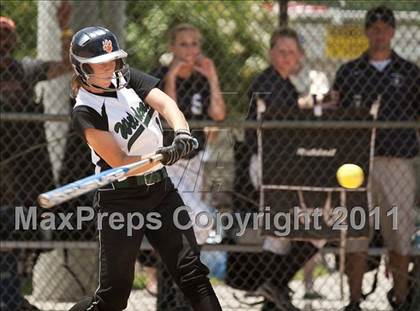 Thumbnail 1 in Swansboro vs. Eastern Randolph (NCHSAA 2A Semifinal) photogallery.