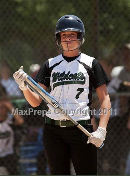 Thumbnail 3 in Swansboro vs. Eastern Randolph (NCHSAA 2A Semifinal) photogallery.