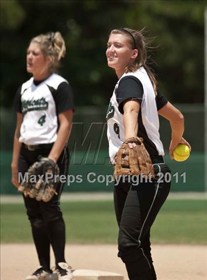 Thumbnail 1 in Swansboro vs. Eastern Randolph (NCHSAA 2A Semifinal) photogallery.