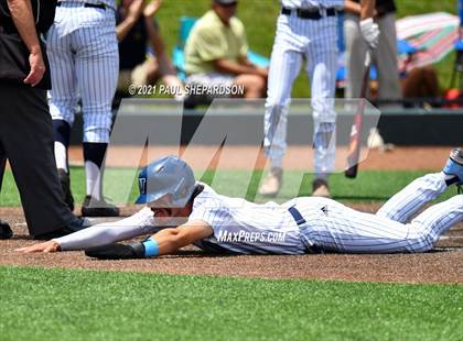 Thumbnail 3 in Mountain Vista vs. Valor Christian (CHSAA 5A Final Game) photogallery.
