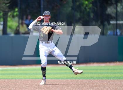 Thumbnail 1 in Mountain Vista vs. Valor Christian (CHSAA 5A Final Game) photogallery.